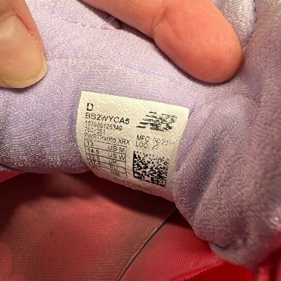 New Balance Basketball Shoes Mens 13 Pink Two WXY v5 Sneakers Running Workout - Picture 9 of 13